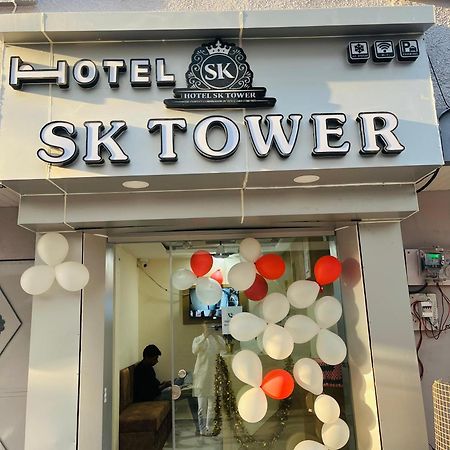 Hotel Sk Tower Ujjain Buitenkant foto